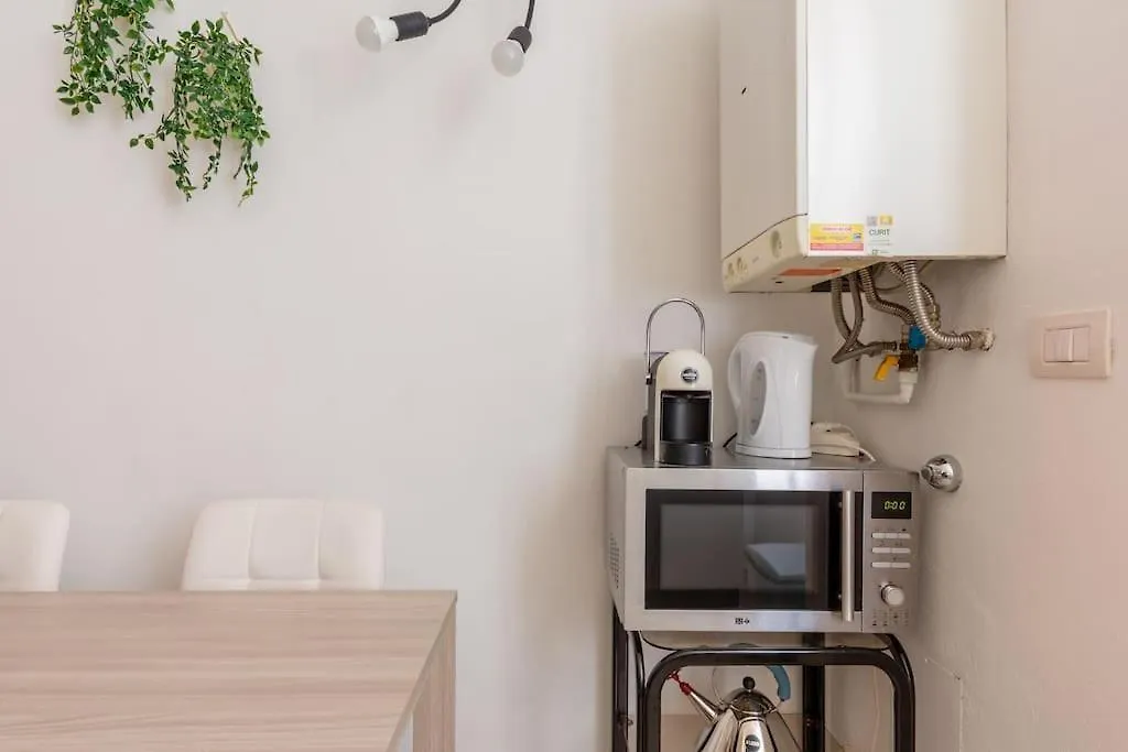 Modern Apartment In Milano Centrale Next To Metro M5 - Sarca 73 Italia
